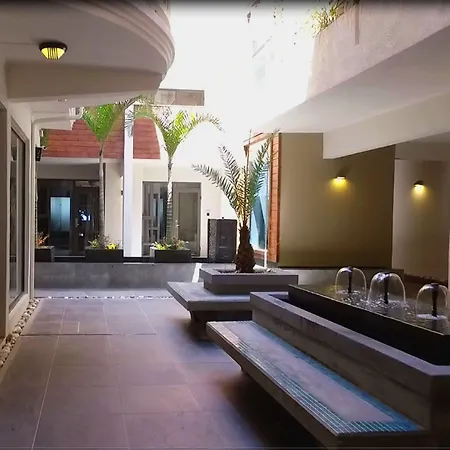 Pereybere Hotel & Spa-3